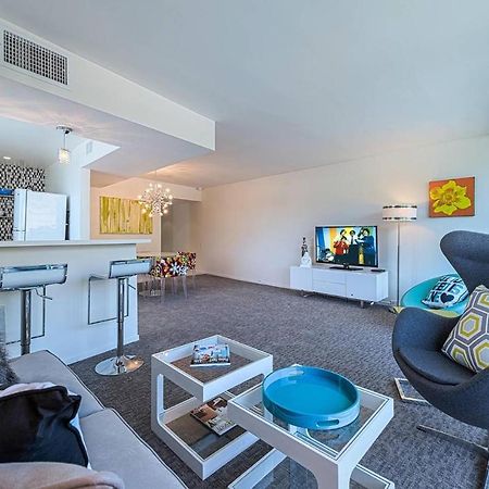 The Twist Palm Springs Hotel ภายนอก รูปภาพ