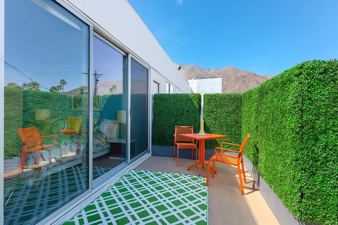 The Twist Palm Springs Hotel ภายนอก รูปภาพ