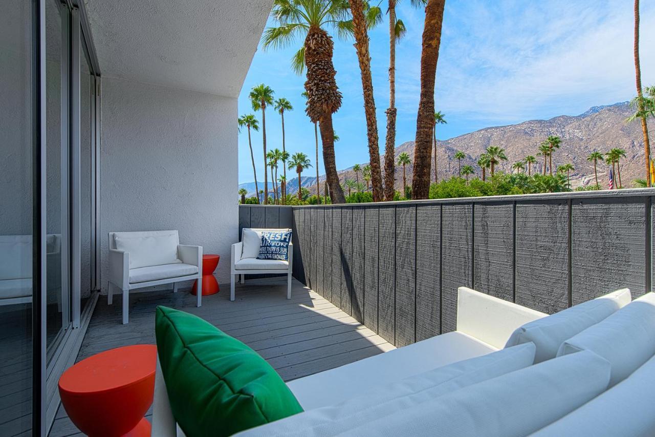 The Twist Palm Springs Hotel ภายนอก รูปภาพ