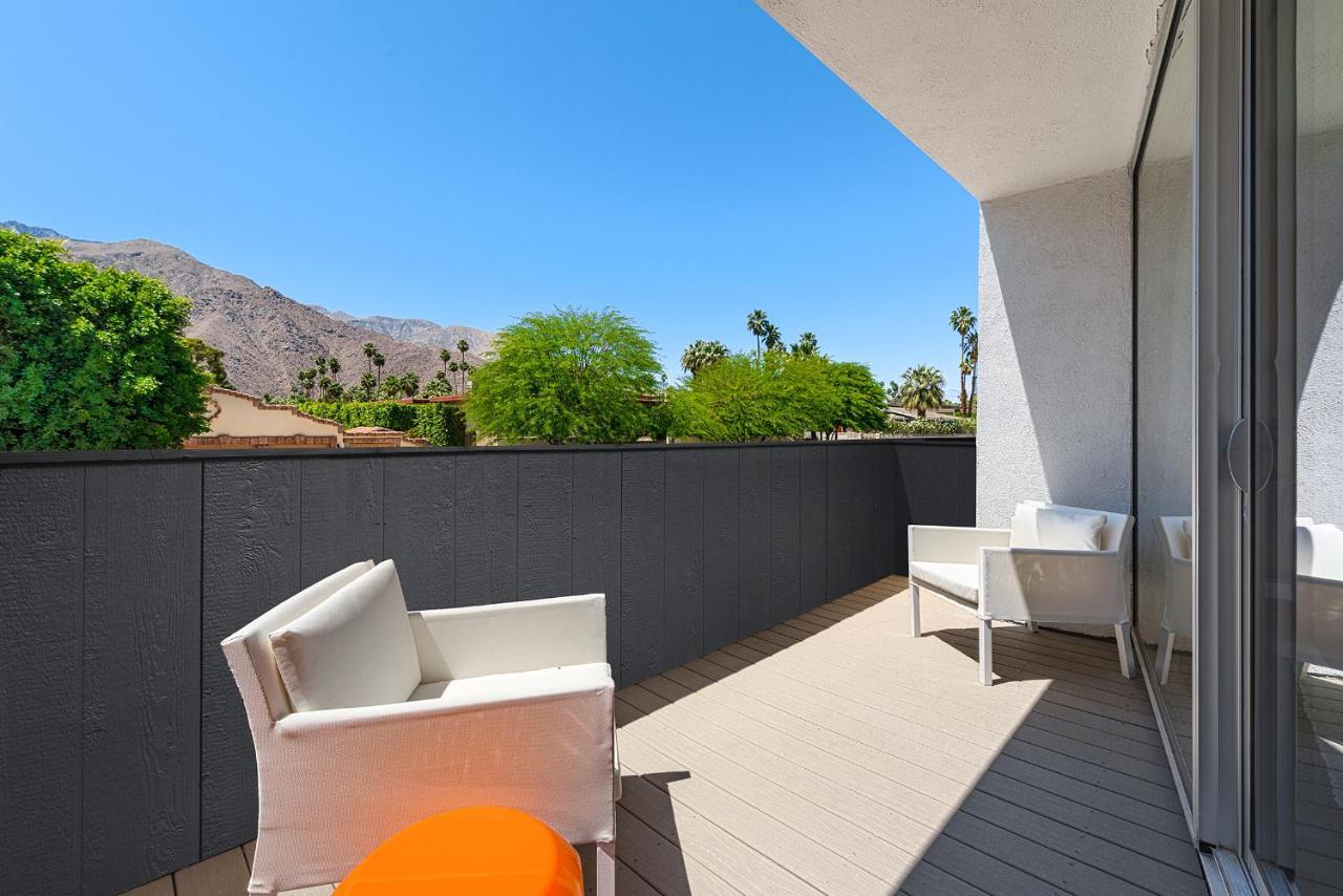 The Twist Palm Springs Hotel ภายนอก รูปภาพ