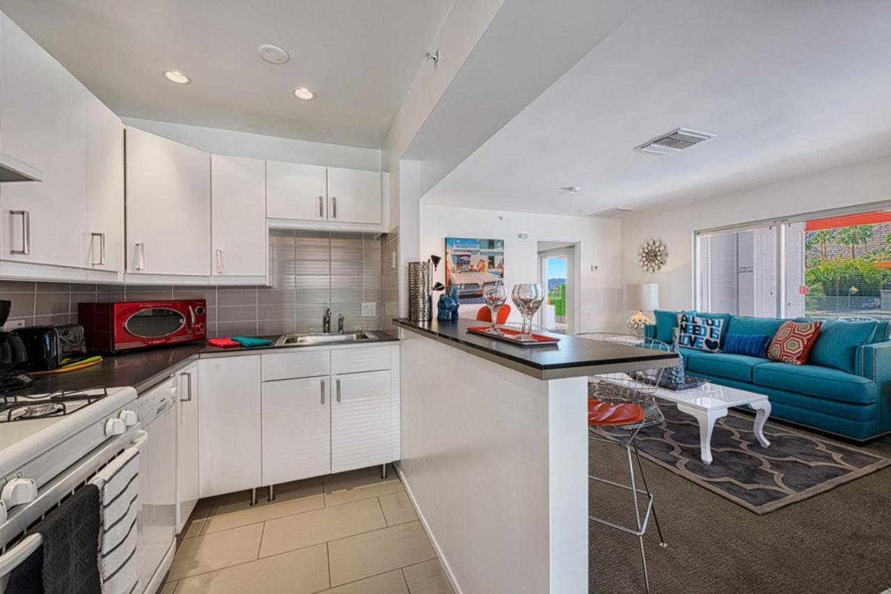 The Twist Palm Springs Hotel ภายนอก รูปภาพ